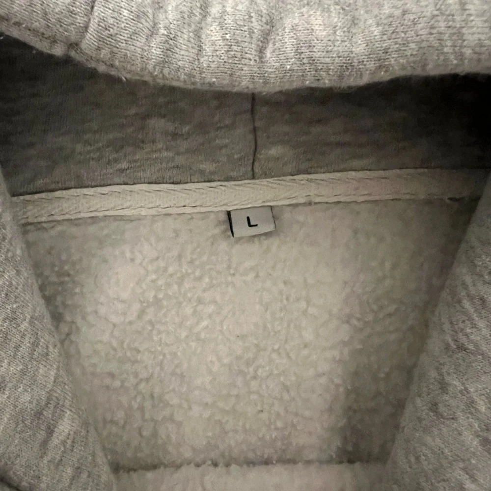 1987 Hoodie (cropped) - Picture 4 of 4